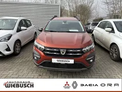 Terracottabraun Gebraucht 2022 Dacia Jogger Extreme Van / Kleinbus | 18.990 € (Etwas zu teuer)