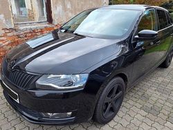 Schwarz Gebraucht 2017 Skoda Rapid Style Limousine | 14.990 €