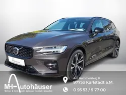 Platinum grey / metallic Neu 2024 Volvo V60 Plus Kombi | 49.950 € (Fairer Preis)