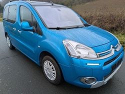 Blau Gebraucht 2014 Citroën Berlingo Van / Kleinbus | 8.250 € (Teuer)