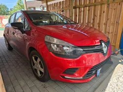 Rot Gebraucht 2018 Renault Clio IV Life Kleinwagen | 8.300 € (Guter Preis)