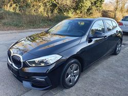 Schwarz Gebraucht 2020 BMW 118 Advantage Kleinwagen | 14.990 € (Fairer Preis)