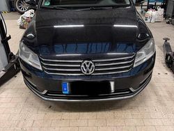 Schwarz Gebraucht 2013 VW Passat Highline Kombi | 10.000 € (Fairer Preis)