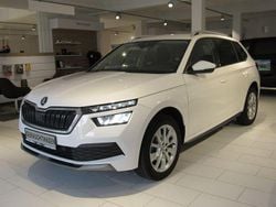 Weiß Gebraucht 2022 Skoda Kamiq Style SUV | 18.950 € (Guter Preis)