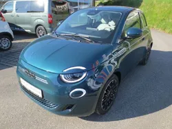 Blau Gebraucht 2023 Fiat 500e La Prima Limousine | 27.500 € (Teuer)