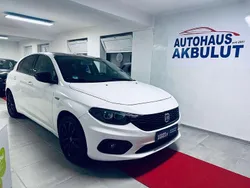 Weiß Gebraucht 2018 Fiat Tipo S Kleinwagen | 11.250 € (Guter Preis)