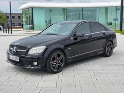 Schwarz Gebraucht 2011 Mercedes C200 AMG Limousine | 9.600 € (Fairer Preis)
