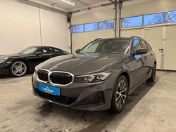 Dravitgrau metallic Gebraucht 2022 BMW 318 Kombi | 23.550 € (Etwas zu teuer)