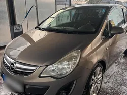 Beige Gebraucht 2012 Opel Corsa Edition Kleinwagen | 1.600 € (Guter Preis)