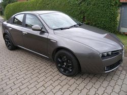 Grau Gebraucht 2007 Alfa Romeo 159 Limousine | 3.599 € (Etwas zu teuer)