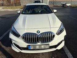 Weiß Gebraucht 2022 BMW 118 Coupé M Sport Coupé | 18.000 € (Fairer Preis)