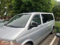 Silber Gebraucht 2010 VW Caravelle Van / Kleinbus | 9.999 € (Etwas zu teuer)