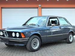 Blau Gebraucht 1979 BMW 320 Limousine | 12.950 €