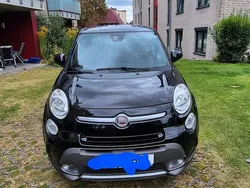 Schwarz Gebraucht 2015 Fiat 500L Cross Van / Kleinbus | 12.500 € (Teuer)