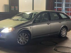 Grau Gebraucht 2005 Nissan Primera Kombi | 2.500 €