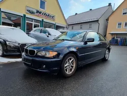 Blau Gebraucht 2004 BMW 318 Coupé | 1.980 €