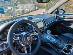Schwarz Gebraucht 2015 Porsche Cayenne Turbo SUV | 36.990 € (Fairer Preis)
