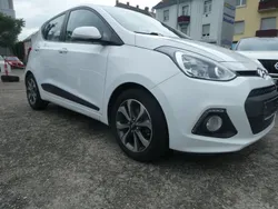 Weiß Gebraucht 2015 Hyundai i10 Style Kleinwagen | 11.880 € (Fairer Preis)