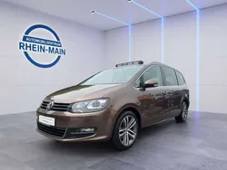 Braun Gebraucht 2012 VW Sharan Highline Van / Kleinbus | 14.500 € (Teuer)