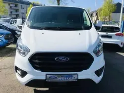 Weiß (frostweiß) Gebraucht 2019 Ford Transit Custom Trend Van | 21.520 € (Etwas zu teuer)