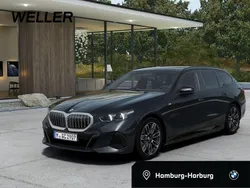 Sophistograu (grau) Gebraucht 2024 BMW 520 M Sport Kombi | 51.950 € (Fairer Preis)