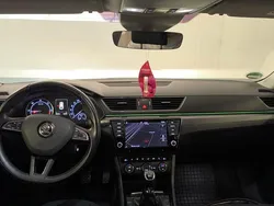 Grün Gebraucht 2017 Skoda Superb Ambition Kombi | 13.500 € (Etwas zu teuer)