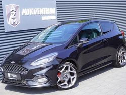 Schwarz (obsidianschwarz metallic) Gebraucht 2019 Ford Fiesta ST Kleinwagen | 16.990 € (Fairer Preis)