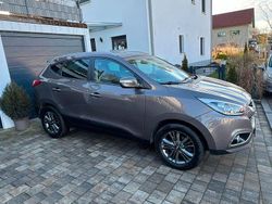 Braun Gebraucht 2015 Hyundai ix35 GO! SUV | 9.700 € (Fairer Preis)