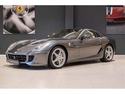 Grau Gebraucht 2010 Ferrari 599 | 209.500 €
