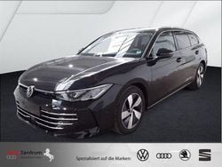 Grenadilla black metallic Gebraucht 2025 VW Passat Elegance Kombi | 35.780 € (Superpreis)