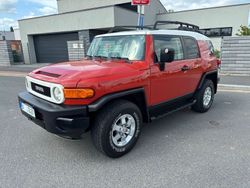 Rot Gebraucht 2011 Toyota FJ Cruiser SUV | 24.300 €