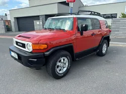 Rot Gebraucht 2011 Toyota FJ Cruiser SUV | 24.300 €