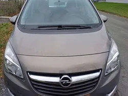 Braun Gebraucht 2014 Opel Meriva Style Van / Kleinbus | 5.250 € (Fairer Preis)