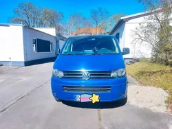 Blau Gebraucht 2010 VW T5 Van | 7.850 € (Teuer)