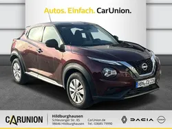 Burgundy Gebraucht 2023 Nissan Juke Acenta SUV | 18.970 € (Guter Preis)