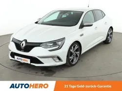 Weiß Gebraucht 2018 Renault Mégane GT GT Coupé | 17.770 € (Fairer Preis)