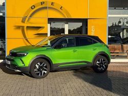 Grün Gebraucht 2023 Opel Mokka-e Elegance SUV | 19.490 € (Guter Preis)