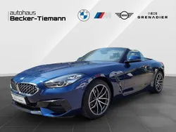 Mediterranblau Gebraucht 2022 BMW Z4 Sport Line Cabrio | 35.887 € (Guter Preis)