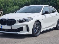 Weiß Gebraucht 2023 BMW M135 Sport Line Kleinwagen | 40.500 € (Etwas zu teuer)