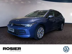 Blau / anemonenblau Gebraucht 2024 VW Golf VIII Life Kombi | 24.370 € (Guter Preis)