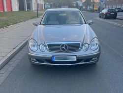 Grau Gebraucht 2006 Mercedes E280 Limousine | 5.300 € (Guter Preis)