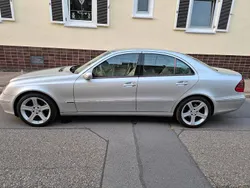 Silber Gebraucht 2025 Mercedes E270 Limousine | 4.000 €