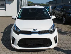 Weiß Gebraucht 2018 Kia Picanto DREAM-TEAM Edition Kleinwagen | 7.950 € (Fairer Preis)