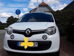 Weiß Gebraucht 2016 Renault Twingo Kleinwagen | 5.699 € (Guter Preis)
