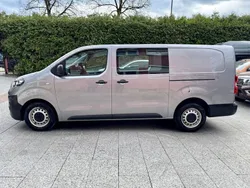 Grau Gebraucht 2020 Opel Vivaro Edition Van | 13.980 € (Teuer)