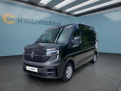 Schwarz Neu 2025 Renault Master Limousine | 51.199 €