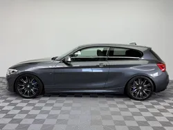 Grau Gebraucht 2017 BMW M140 M Sport Limousine | 33.500 € (Fairer Preis)