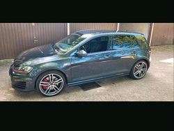 Grau Gebraucht 2014 VW Golf VII GTI Limousine | 13.899 € (Fairer Preis)