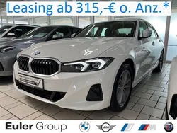Weiss Gebraucht 2024 BMW 318 Shadowline Limousine | 29.989 € (Superpreis)