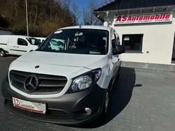 Weiss Gebraucht 2019 Mercedes Citan 109 Limousine | 12.434 € (Fairer Preis)